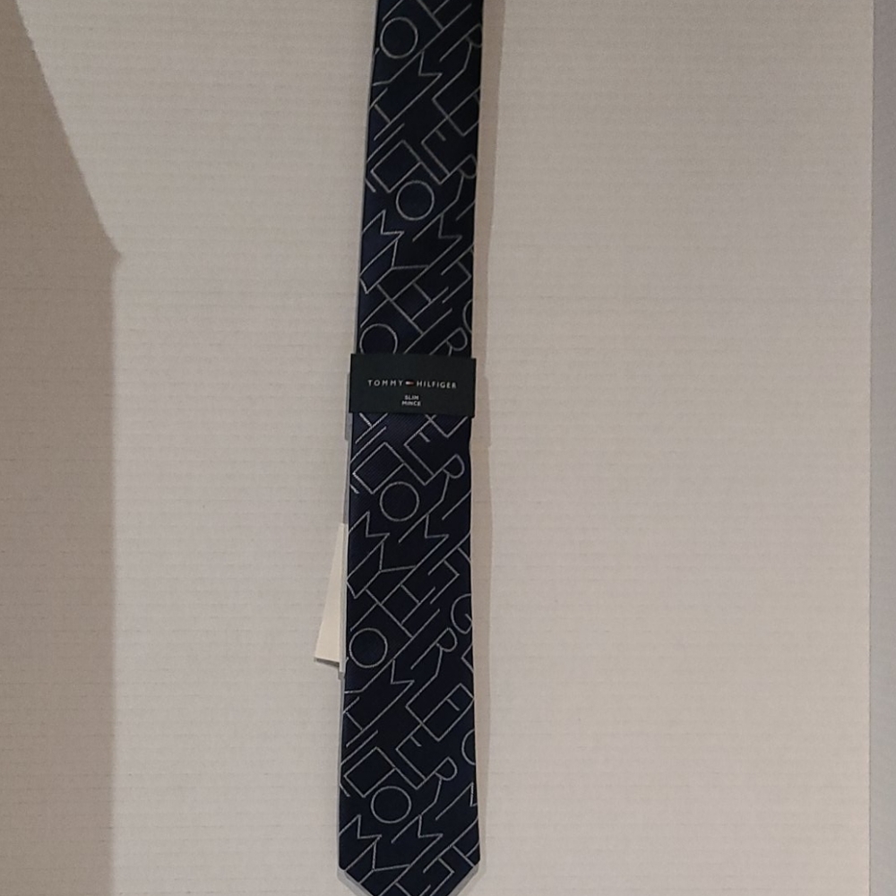 Tommy hilfiger tie